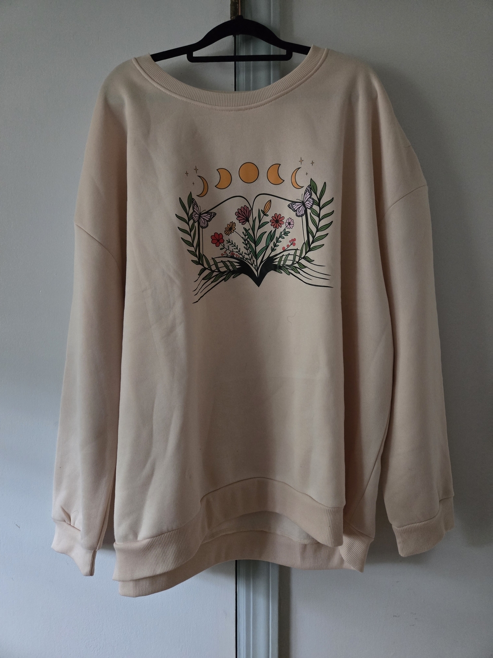 SHEIN Cream Fleece Pullover Sweatshirt